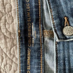 CHICO’S SO SLIMMING Girlfriend Slim Leg Crop Jeans Size 1.5/10R